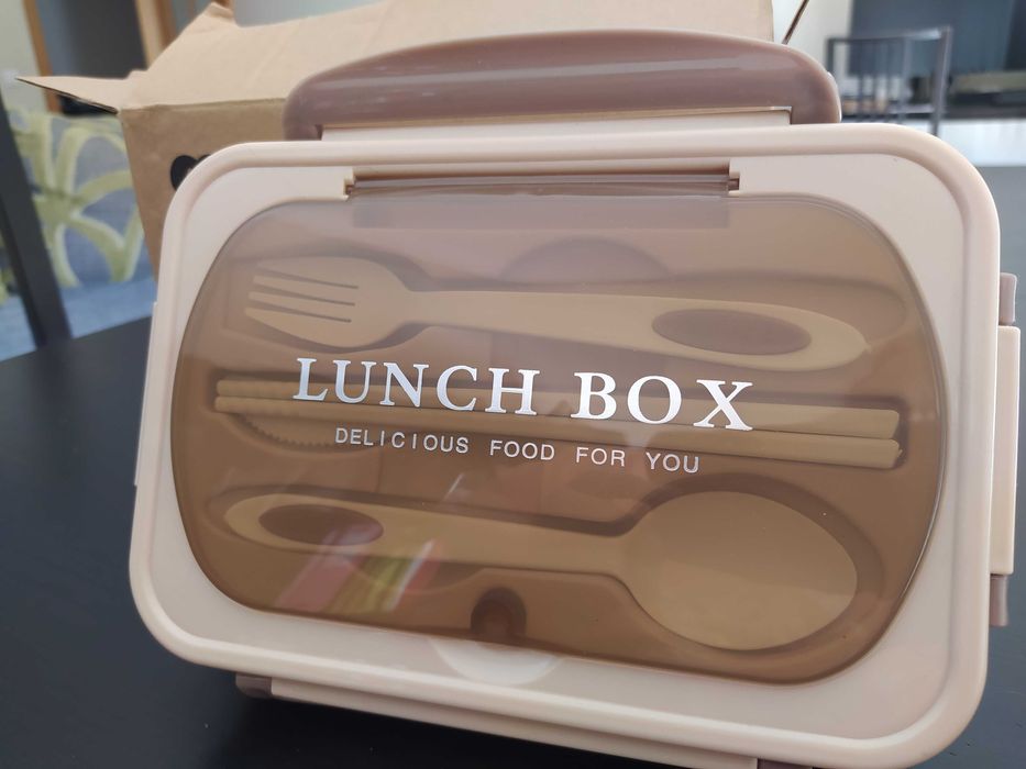 Marmita com talheres || Nova na caixa