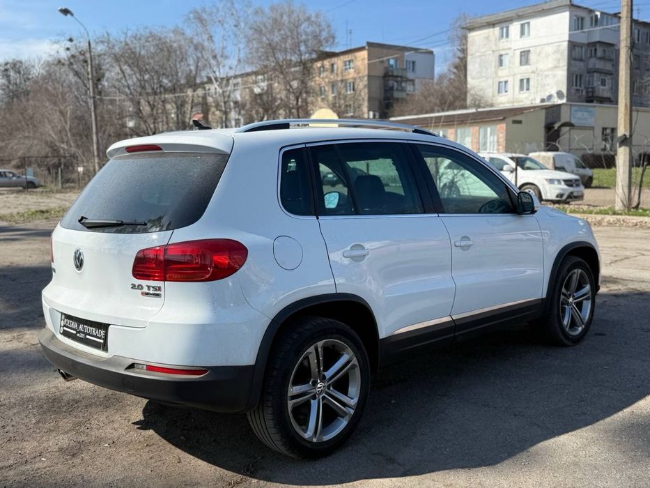 Volkswagen Tiguan 2017 року на максимальній комплектації
