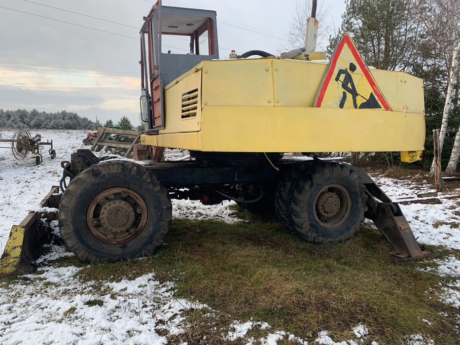 Екскаватор ЄО-3323