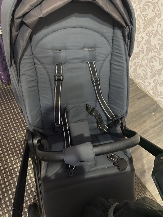 Прогулянкова коляска Carello Alfa