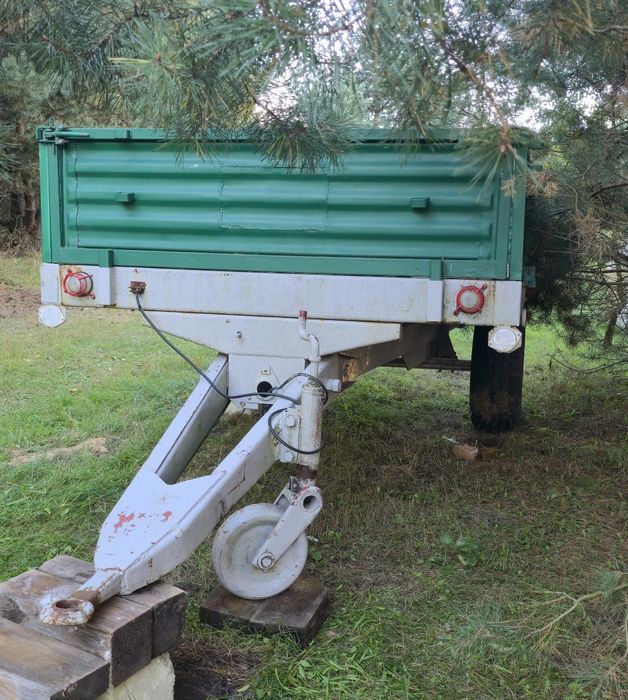 Przyczepa jednoosiowa