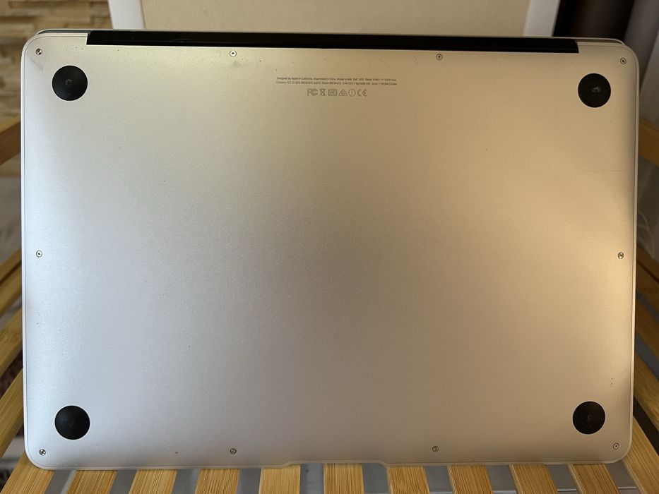 Батарея до 9+ годин, MacBook Air 13 A1466, 8/256Gb