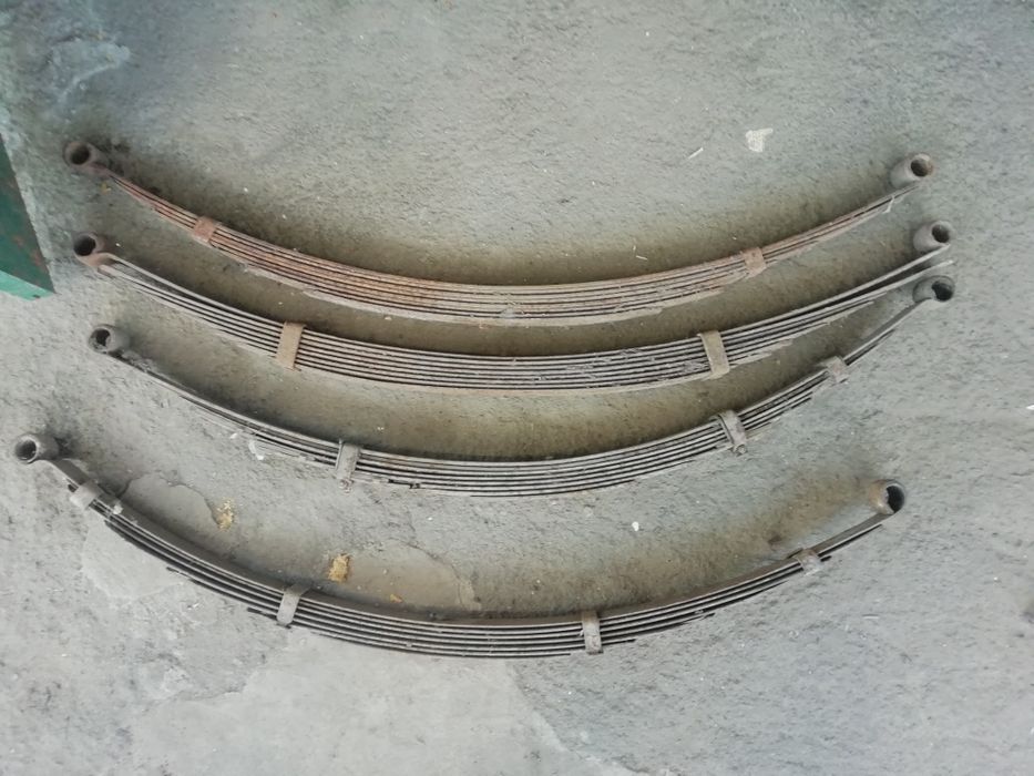 Рессоры на Москвич машина прицеп