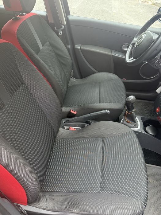 Renult clio 16v 65cv  Gasolina