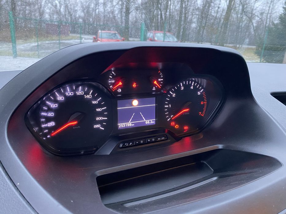 Peugeot rifter 2020 euro 6