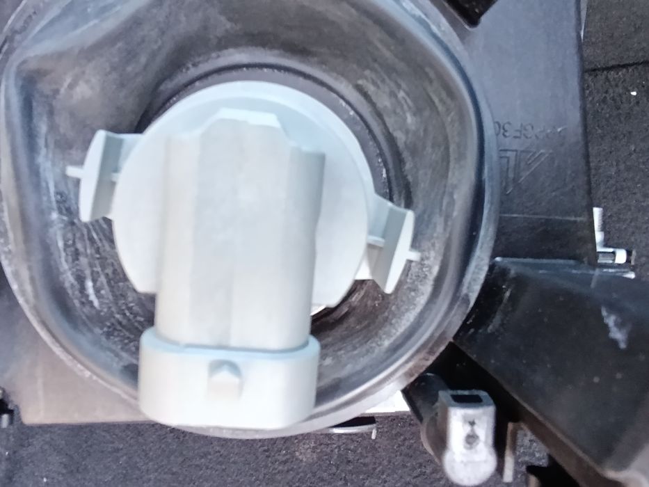 Farol BMW 320 E46 de 2002