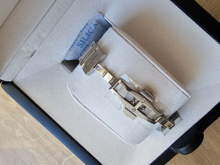 Maurice Lacroix Fiaba FA1004 z diamentami