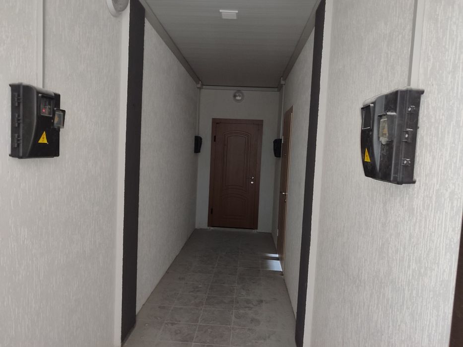 Продам квартиру на землі з патіо зоною