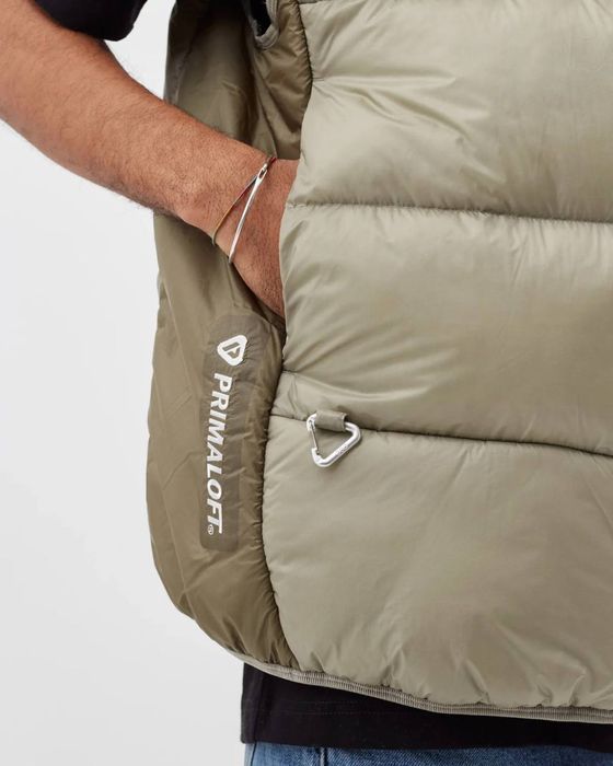 Жилетка Nike ACG Lunar Lake Puffer Vest