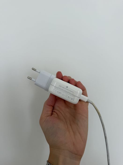 MacBook Air Retina 13″ 2019, i5, 8/256 ГБ, ідеальний стан