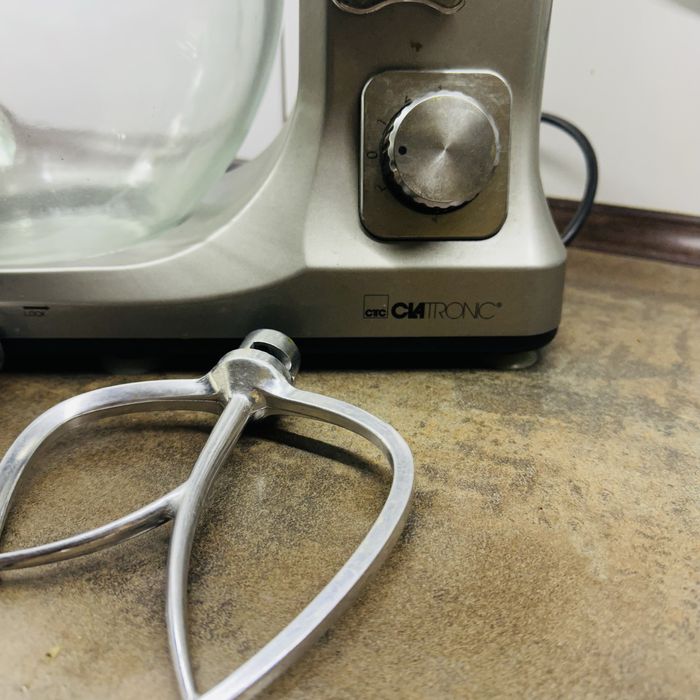 Тістоміс планетарний міксер