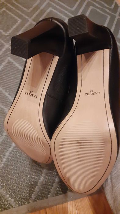 Buty damskie LASOCKI