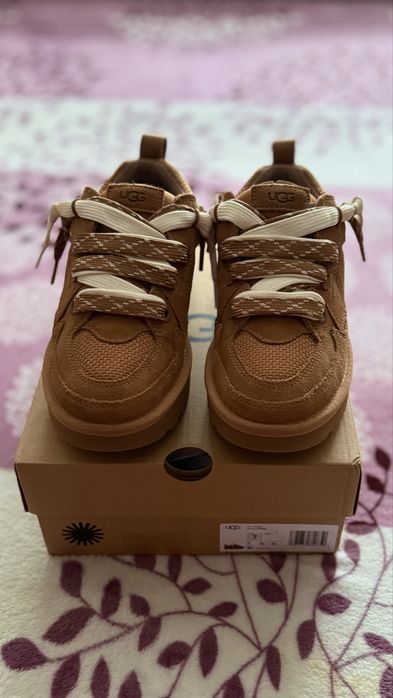 Кросівки Ugg Lo Lowmel chestnut  р. US7 (38) 24 см
