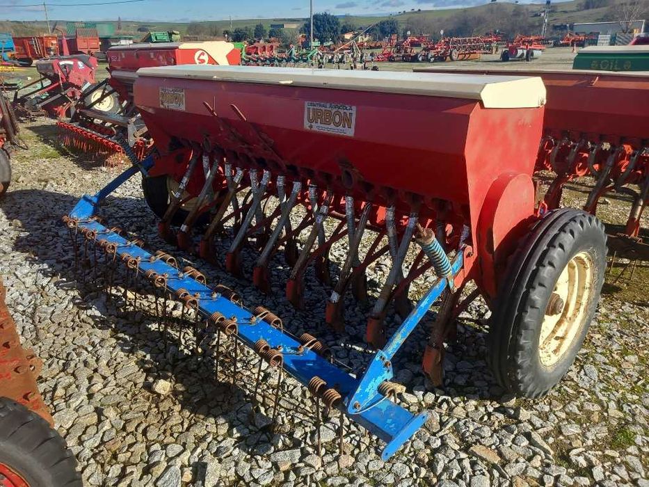 Semeador Urbon de 17 linhas