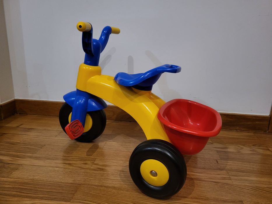 Triciclo Baby 1 ano