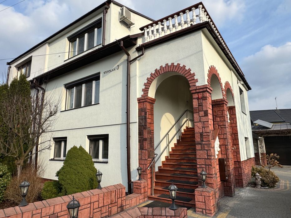 Dom 140 m² z garażem siłownia i Altana