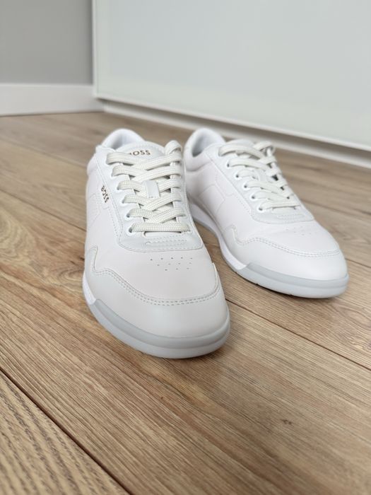 Boss Nitan białe rozmiar 40