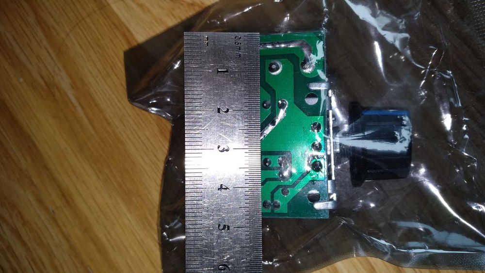 Регулятор напряжения на 220В для двигателей, нагревателей, до 2 кВт