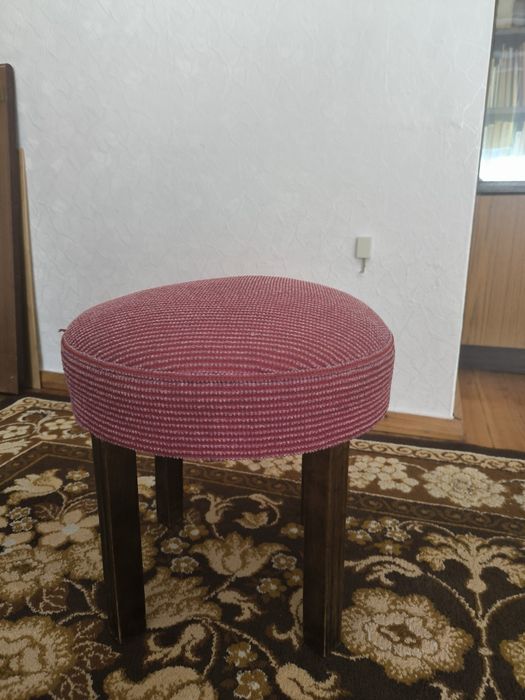 Sprzedam antyczna pufe