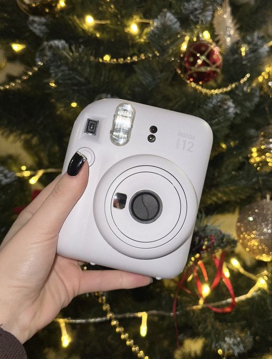 Фотоапарат палароїд instax mini 12