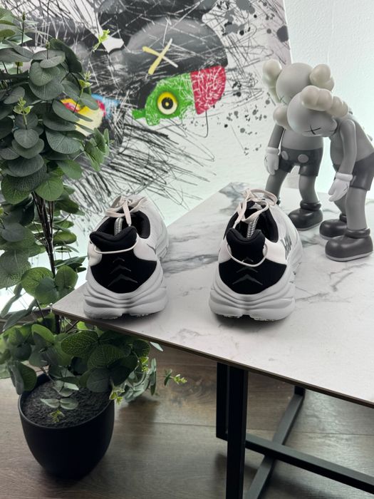 Кросівки Hoka Rincon 3 45 розмір Е8562