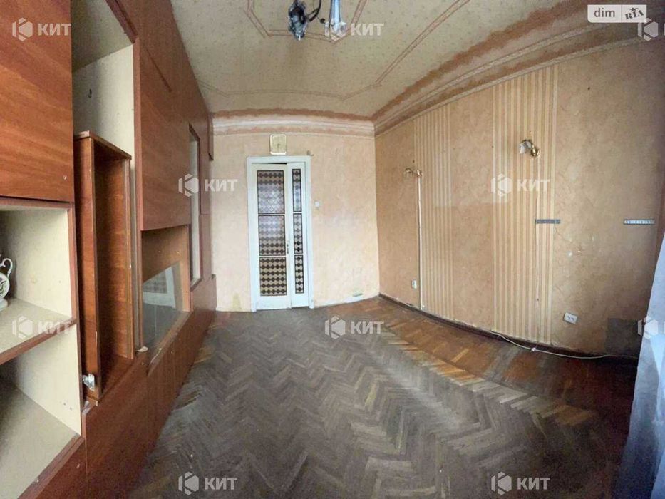 3к. 75м2, Центр (м. Площадь Конституции, ул. Кузнечная) 124124