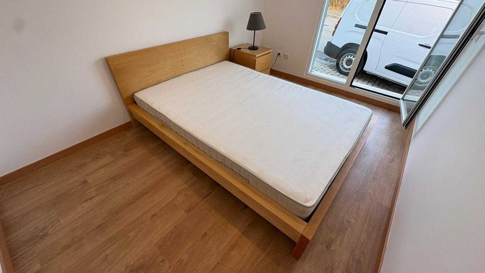 Cama completa com colchão