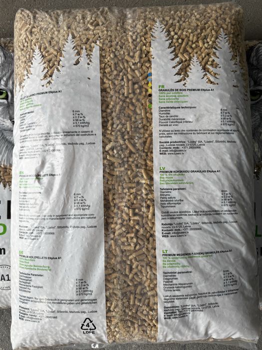 Pellet drzewny ENplus A1 ( ryś ,wilk)