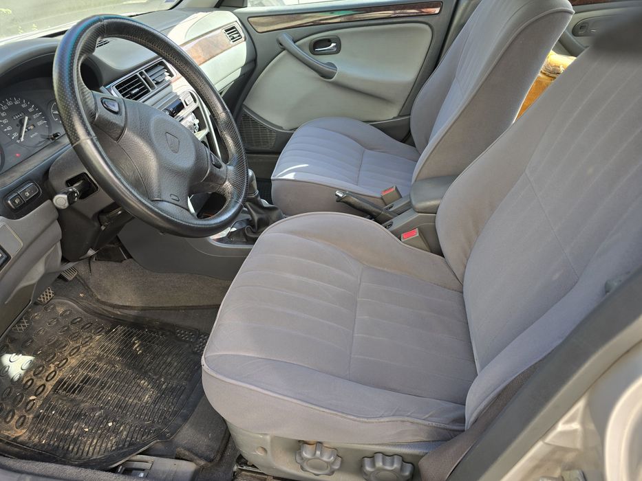 Rover 400 em muito bom estado!