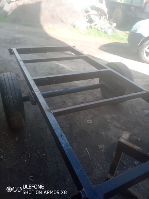 Причеп, теліга .