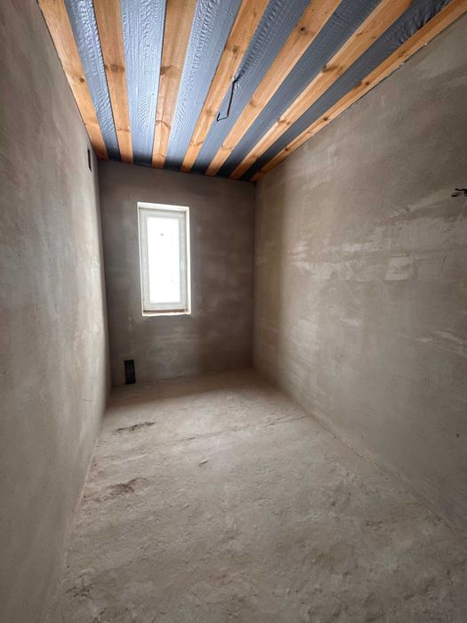 Продаж двоповерхового будинку 220 м² на ділянці 7 соток