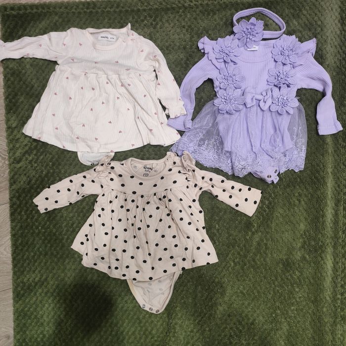 Paka ubrań dziewczynka niemowlak 62 wiosna jesien Pepco sinsay