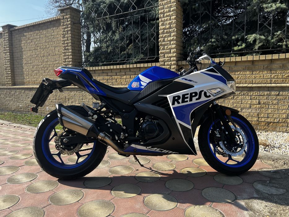Мотоцикл ML250CBR
