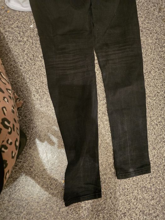 damskoe spodnie M