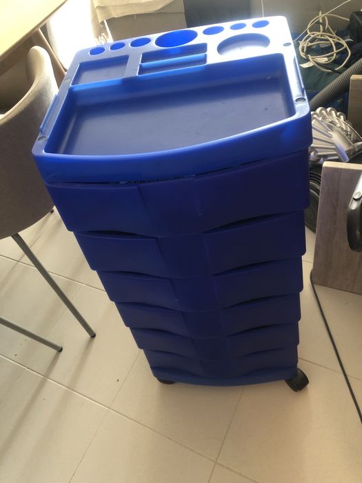 Carrinho de cabeleireiro