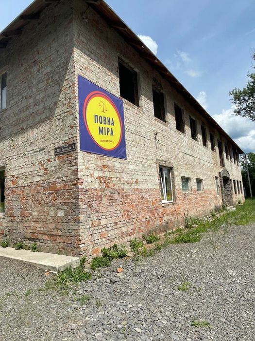 Комерційне приміщення продаж оренда м. Перечин