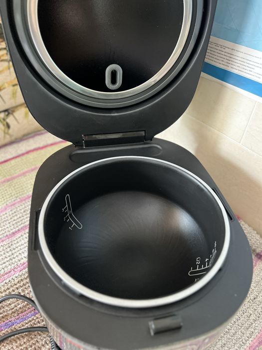 Продам мультиварку Tefal Multicook & Bake IH RK908A34 у відмінному стані