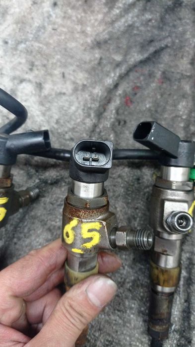 Injetor PSA 1.6 HDI 90CV      ref: 9 8 0 2 4 4 8 6 8 0