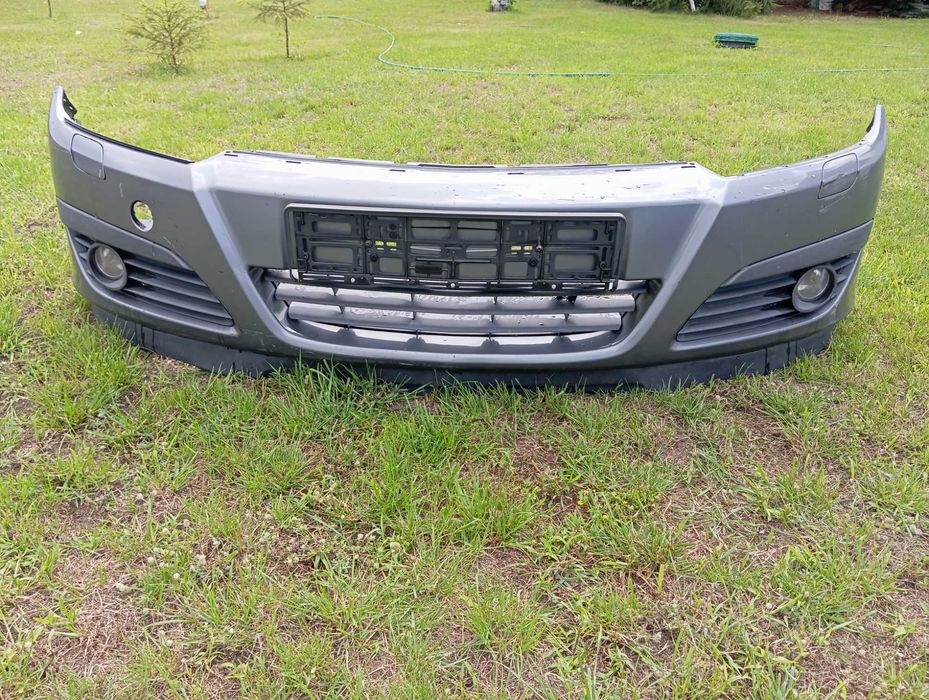 OPEL ASTRA H III Zderzak przód kompletny Grill Oryginał Y547