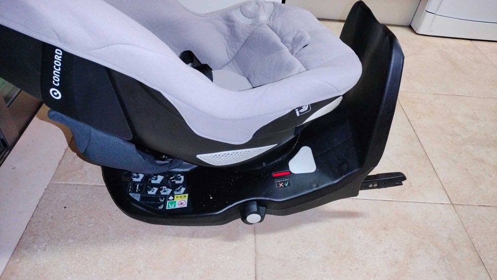 Cadeira isofix rotativa"concord balance"  de recém nascido aos 4anos