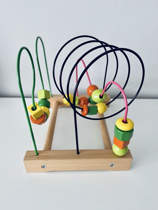 Drewniana zabawka edukacyjna ikea przekładanka kolejka