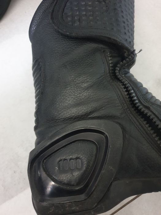 Sprzedam buty motocyklowe Puma roz.41