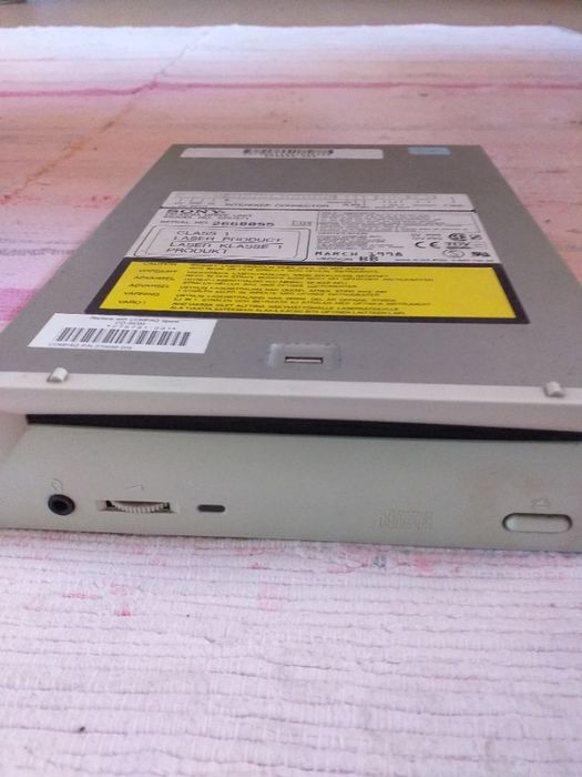 SONY CD-ROM Reader/Drive434772900976404483