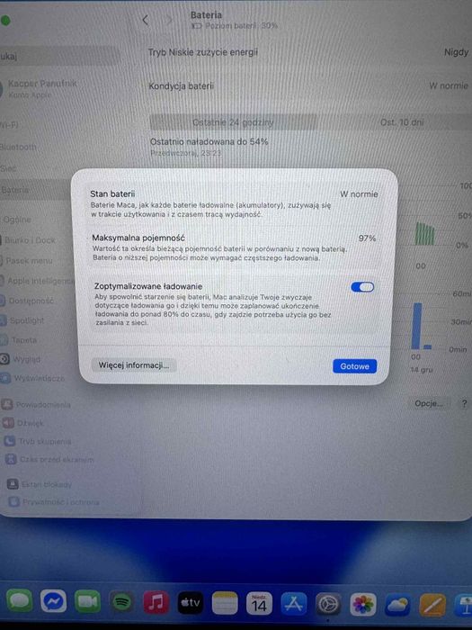 MacBook Air M1 13 cali / 97% baterii