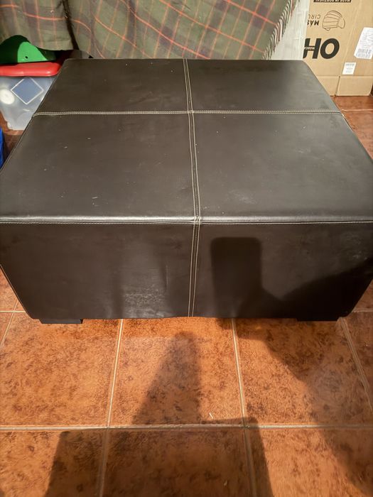 1 Mesa quadrada de apoio sala de jantar + 1 cubo de apoio sofa
