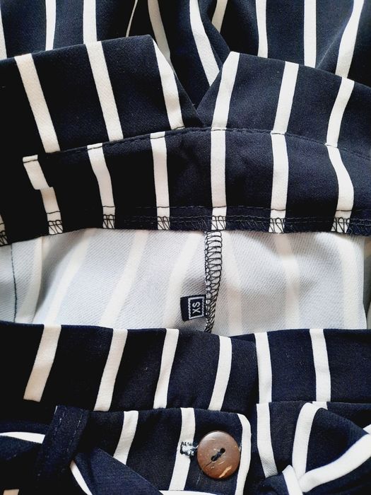 Штани з поясом у смужку