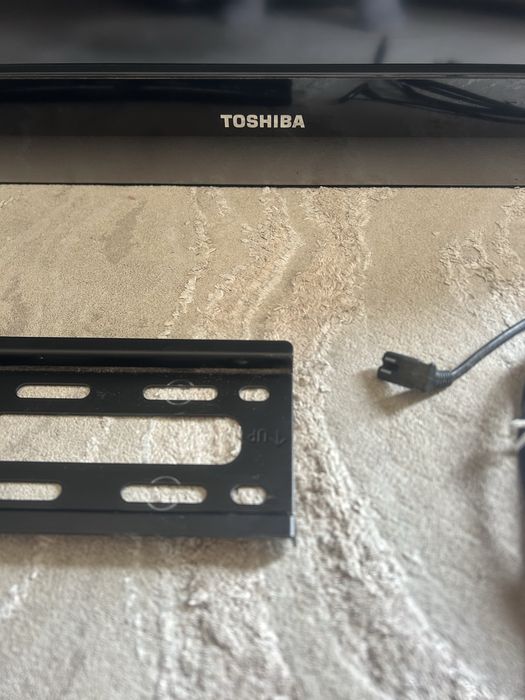 TV LCD Regza Toshiba