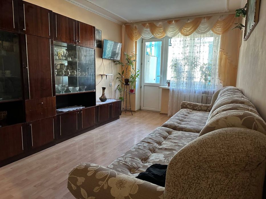 Подобово оренда квартири Новояворіськ