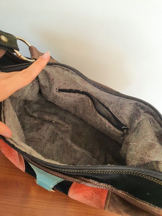 Skórzana torebka na ramię kolorowa