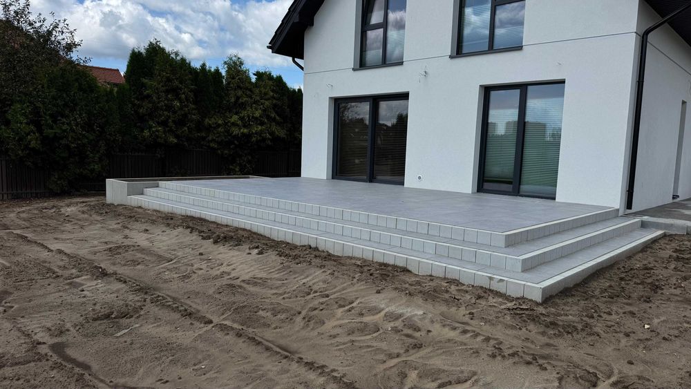 Ukladanie kostki, tarasów, geokrat, utwardzanie podłoża.